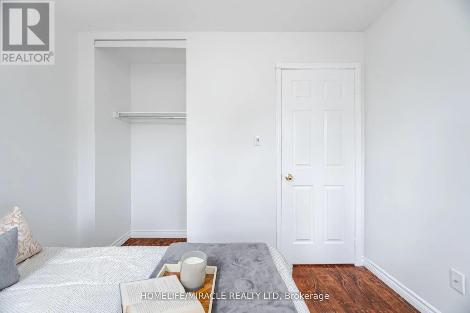 5339 Bullrush Drive, Mississauga, Ontario  L5V 1Z2 - Photo 28 - W12455484