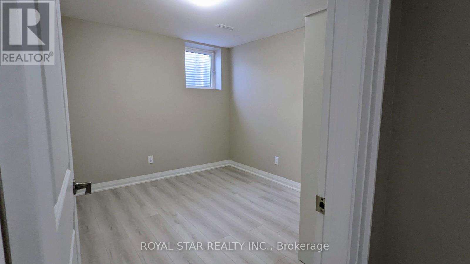 Bsmt - 4051 Dunmow Crescent, Mississauga, Ontario  L4Z 1E1 - Photo 10 - W12455486