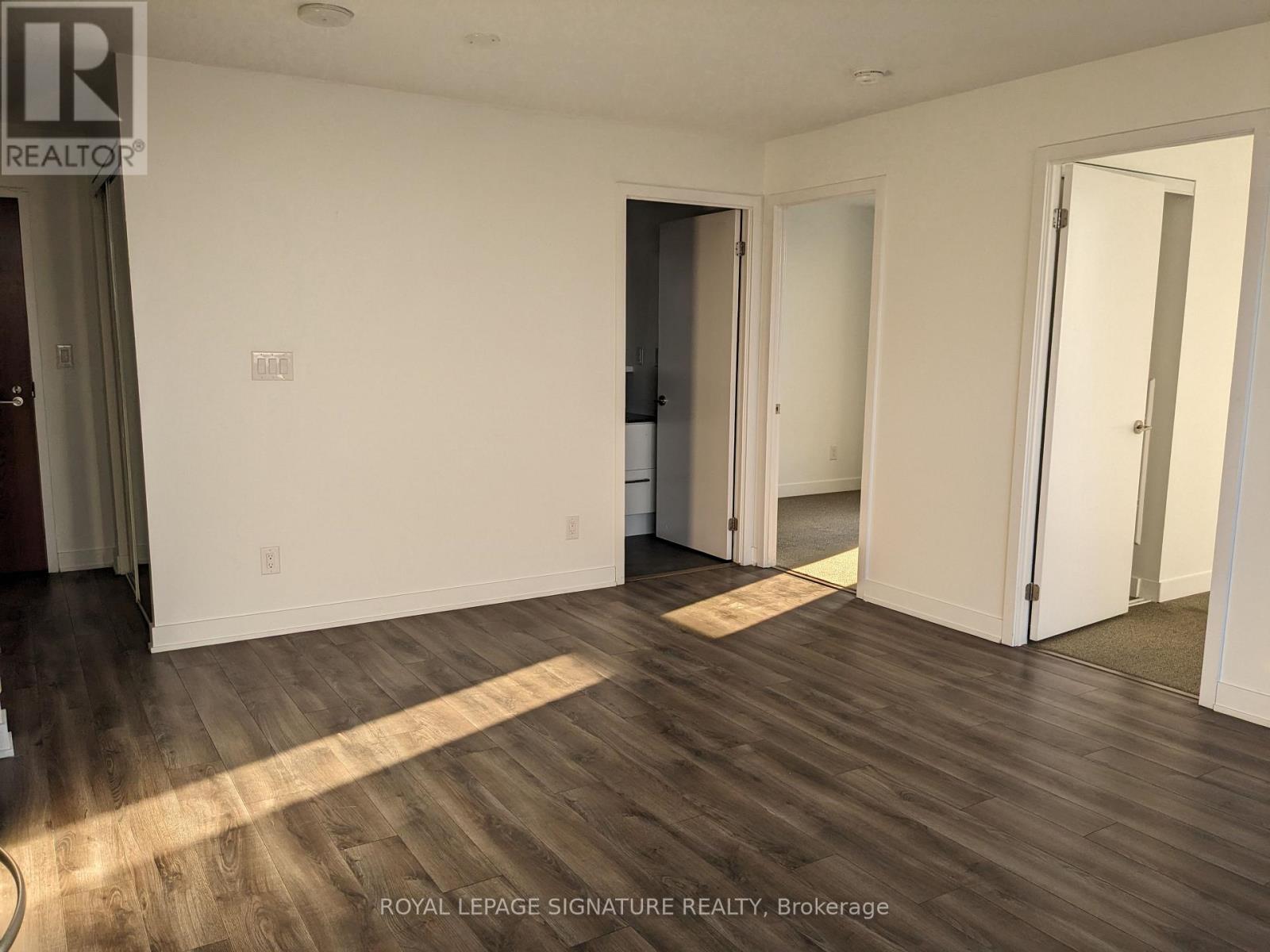 714 - 160 Flemington Road, Toronto, Ontario  M6A 0A9 - Photo 4 - W12455491