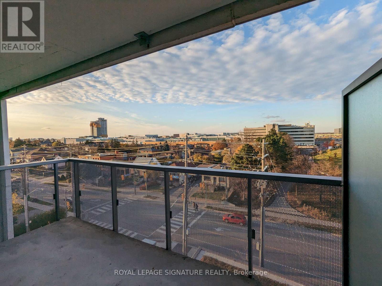 714 - 160 Flemington Road, Toronto, Ontario  M6A 0A9 - Photo 7 - W12455491
