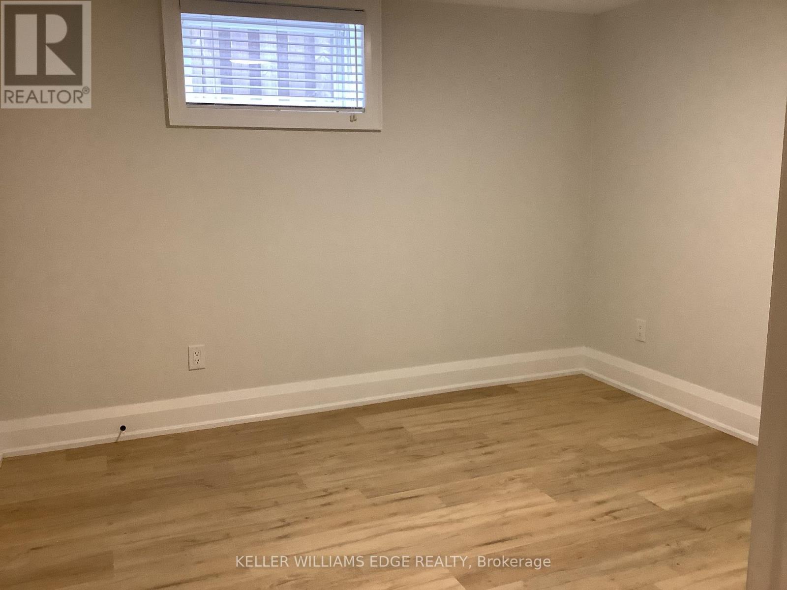 2 - 229 West 18th Street, Hamilton, Ontario  L9C 4H1 - Photo 8 - X12455489