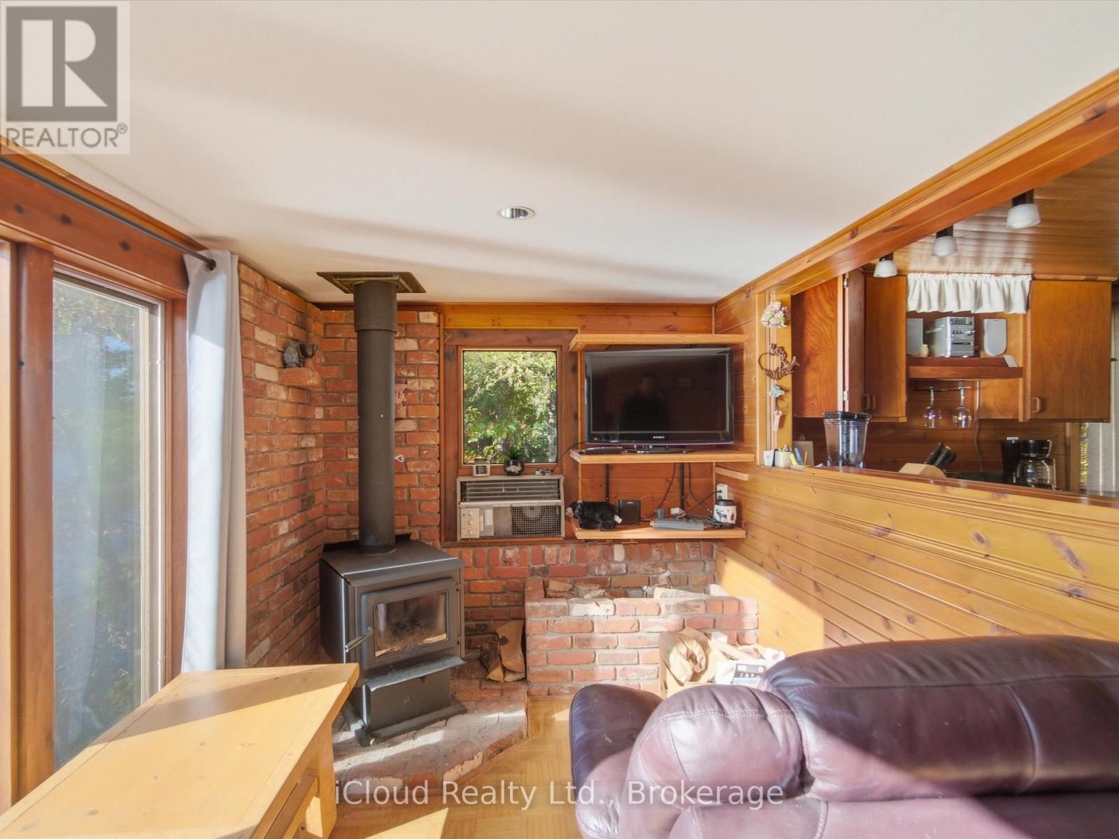 1128 124 Highway, Whitestone, Ontario  P0A 1G0 - Photo 13 - X12455494