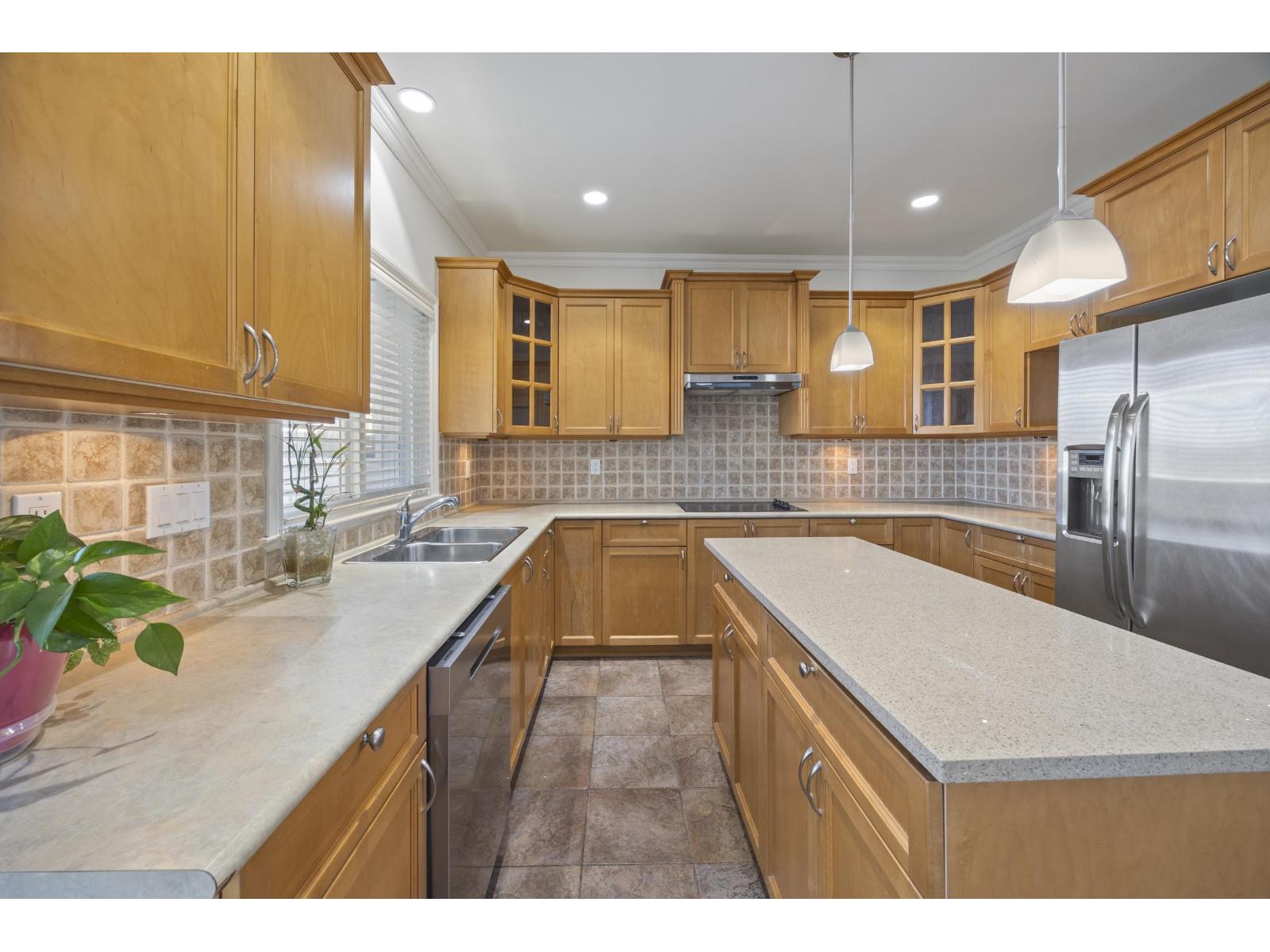7376 148 Street, Surrey, British Columbia  V3S 3E6 - Photo 11 - R3057225