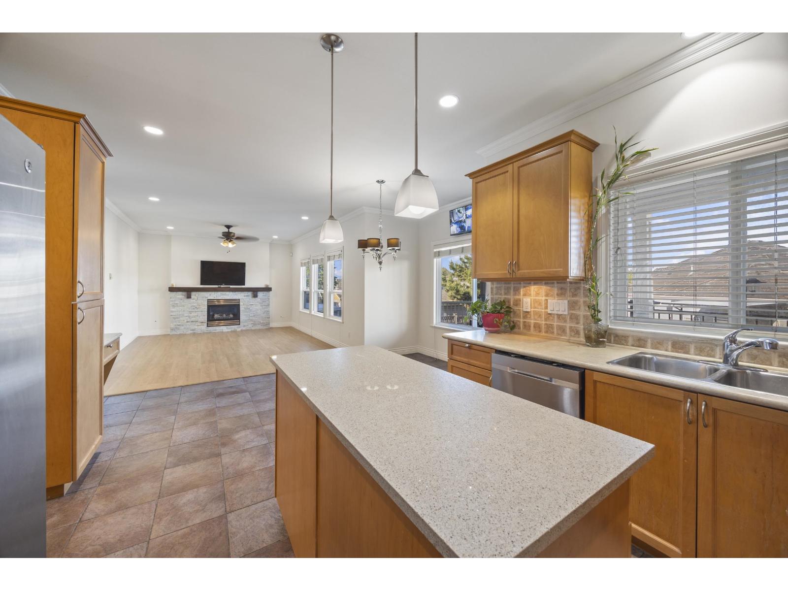 7376 148 Street, Surrey, British Columbia  V3S 3E6 - Photo 14 - R3057225