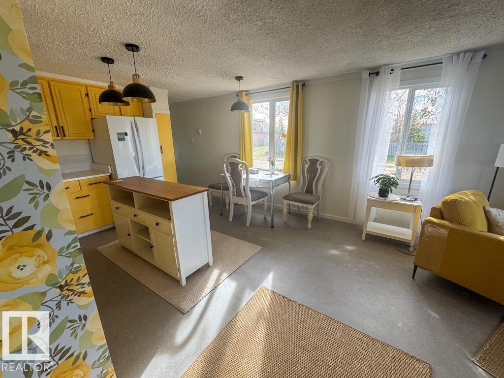 5301 54 St, Clyde, Alberta  T0G 0P0 - Photo 4 - E4461577