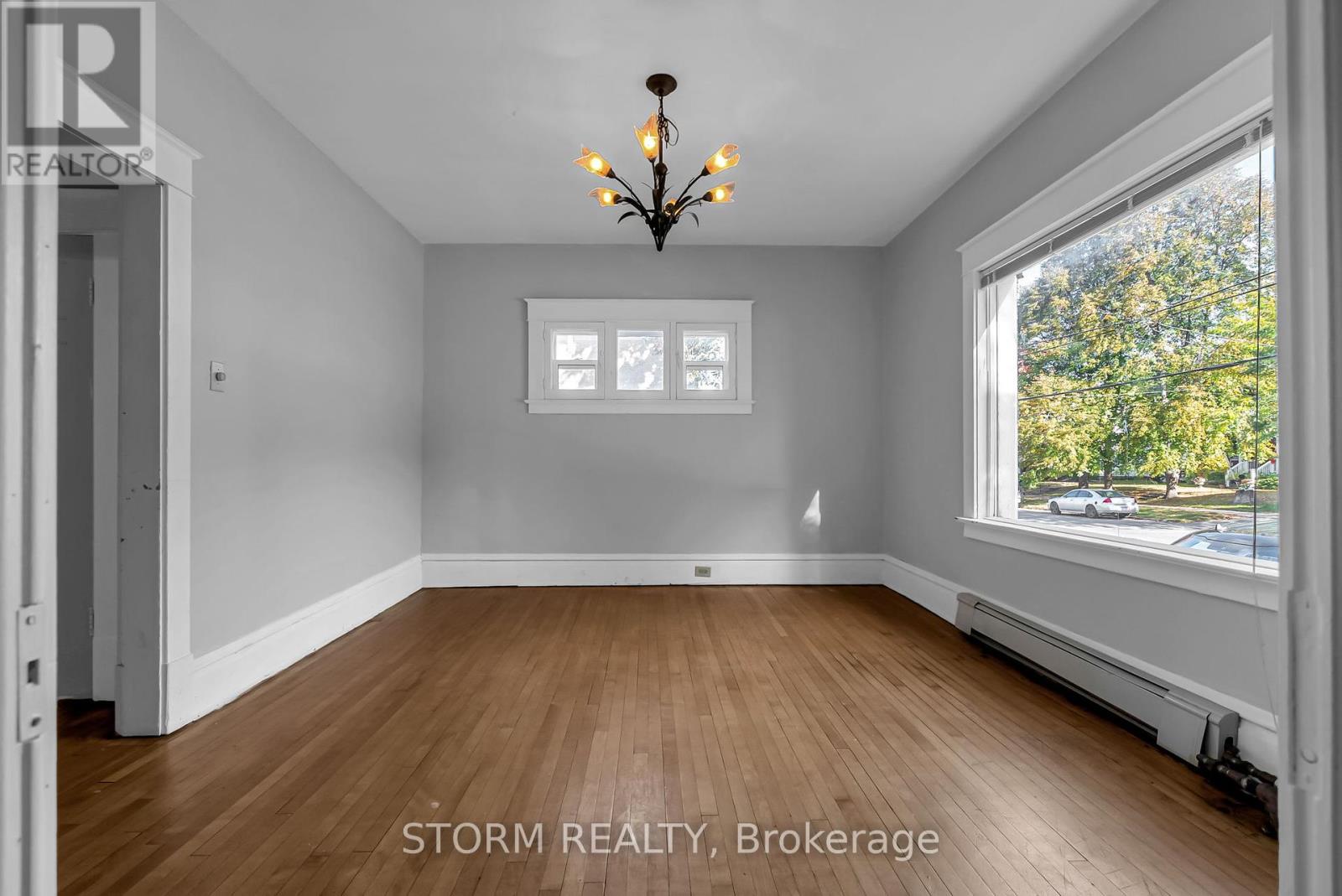 239 1st Street E, Cornwall, Ontario  K6H 1K9 - Photo 14 - X12455525