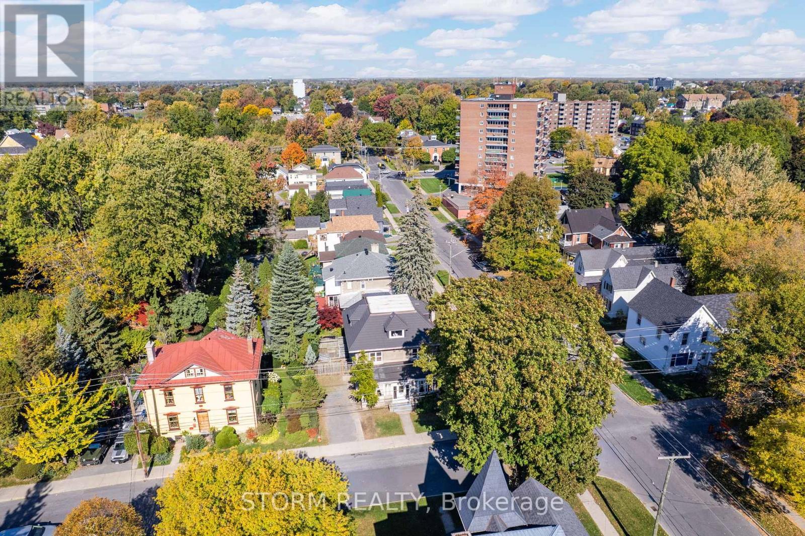 239 1st Street E, Cornwall, Ontario  K6H 1K9 - Photo 6 - X12455525