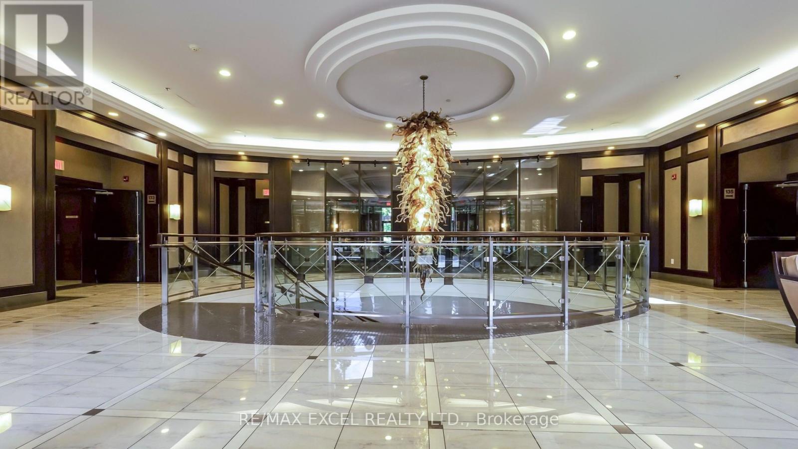 1204 - 135 Wynford Drive, Toronto, Ontario  M3C 0J4 - Photo 9 - C12455187