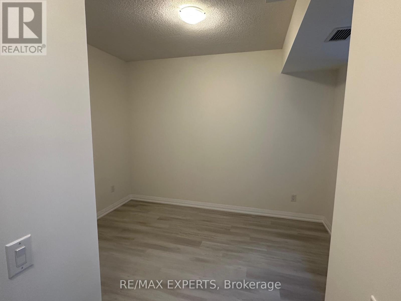 308 - 3260 Sheppard Avenue E, Toronto, Ontario  M1T 3K3 - Photo 15 - E12455306