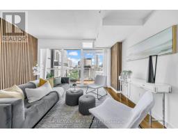 911 - 210 SIMCOE STREET, Toronto, Ontario