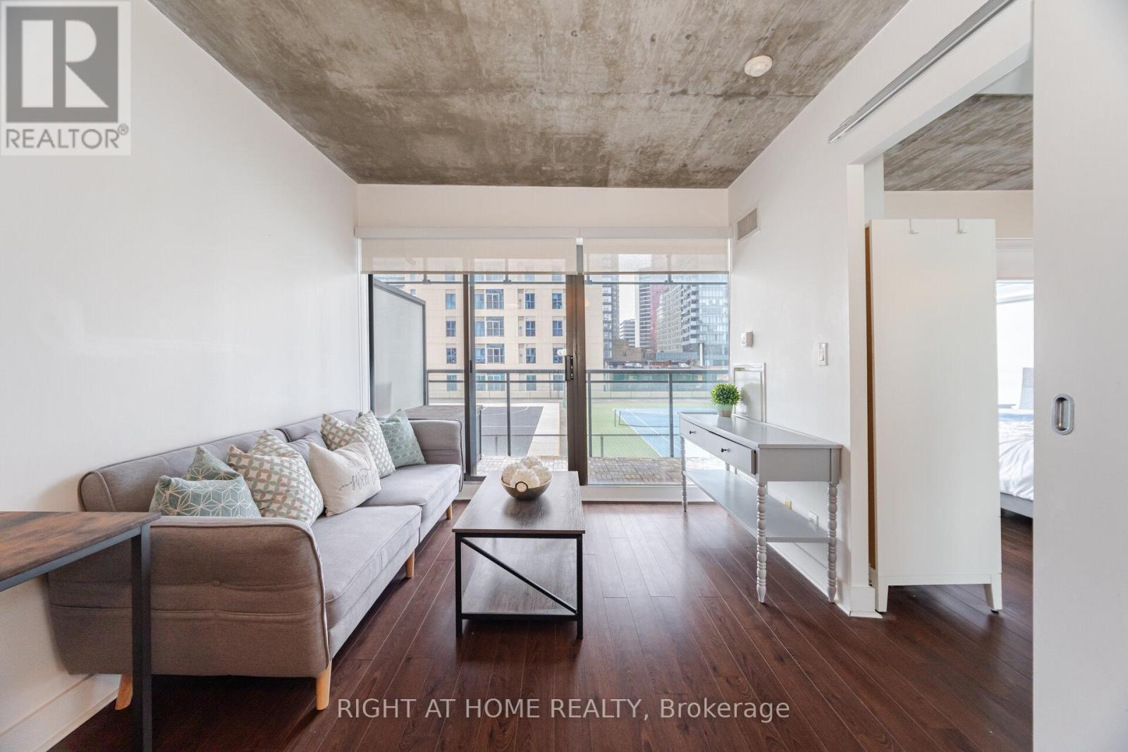 605 - 22 Wellesley Street E, Toronto, Ontario  M4Y 1G3 - Photo 13 - C12455544