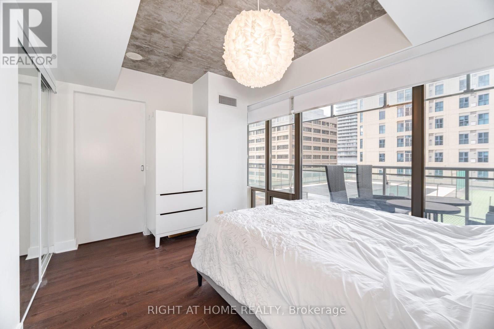 605 - 22 Wellesley Street E, Toronto, Ontario  M4Y 1G3 - Photo 20 - C12455544