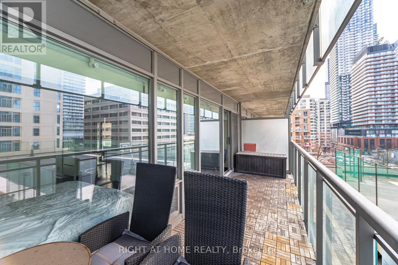 605 - 22 Wellesley Street E, Toronto, Ontario  M4Y 1G3 - Photo 26 - C12455544