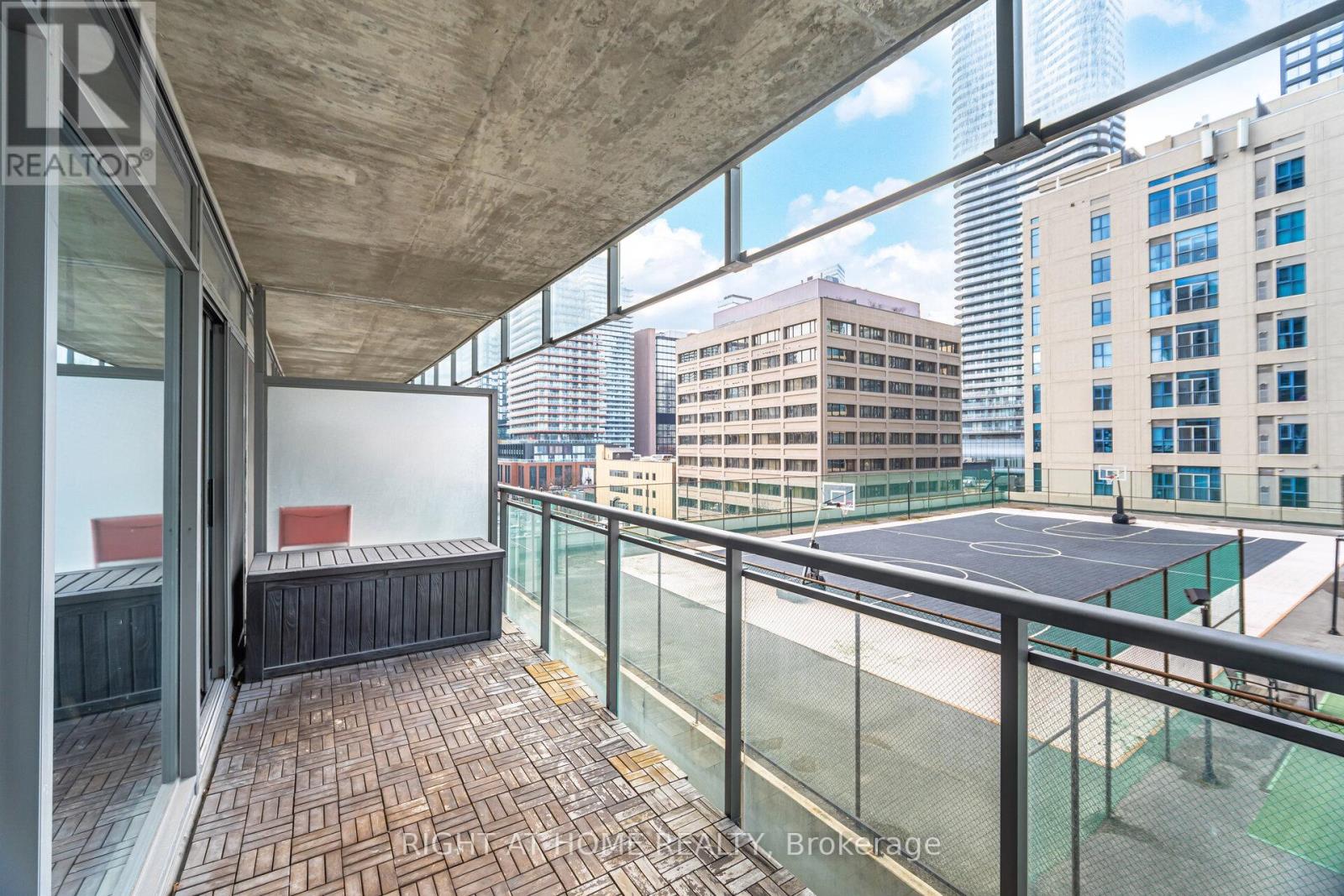 605 - 22 Wellesley Street E, Toronto, Ontario  M4Y 1G3 - Photo 27 - C12455544