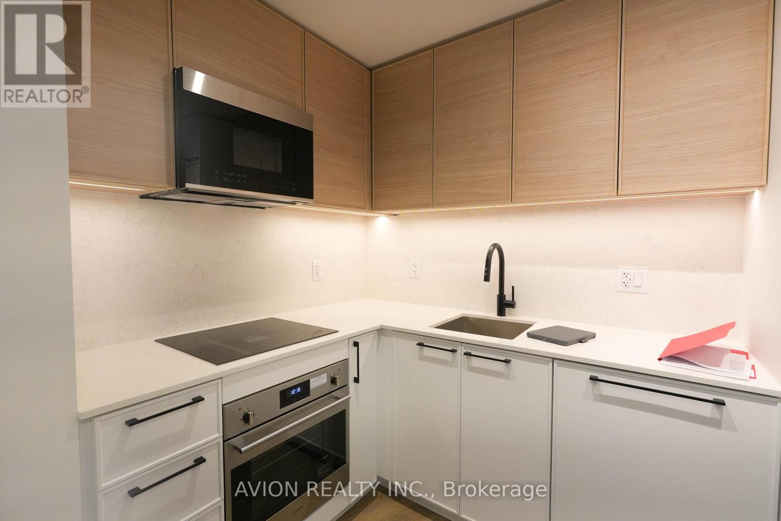 1315 - 1050 Eastern Avenue, Toronto, Ontario  M4L 0B7 - Photo 12 - E12455516
