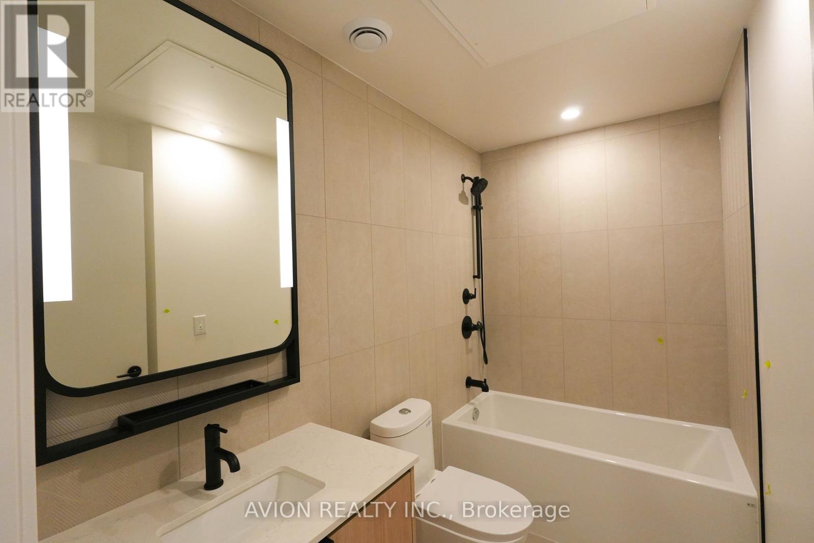 1315 - 1050 Eastern Avenue, Toronto, Ontario  M4L 0B7 - Photo 14 - E12455516