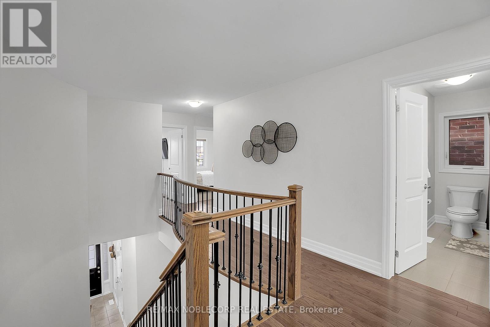 54 Wells Orchard Crescent, King, Ontario  L7B 0C6 - Photo 24 - N12455507
