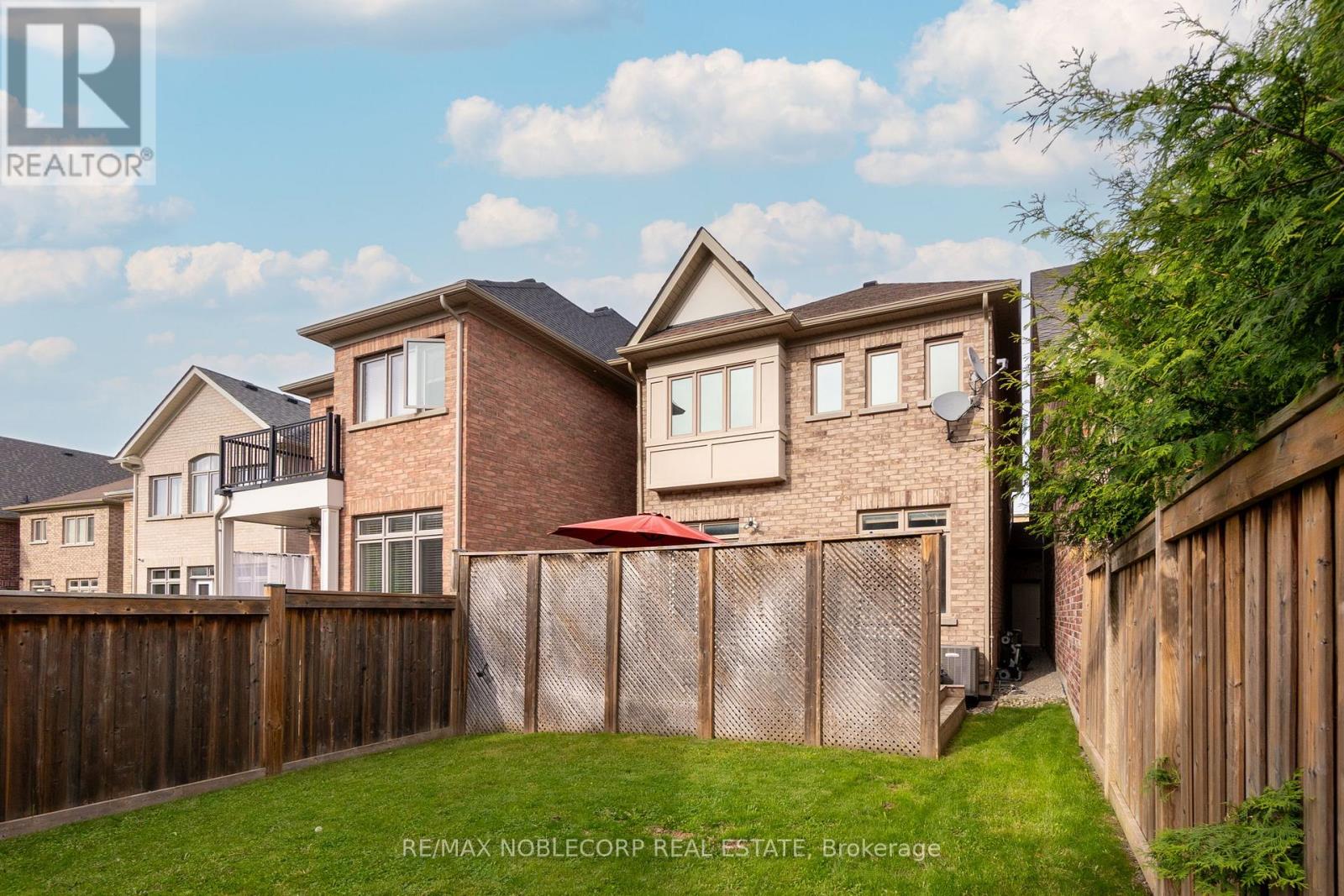 54 Wells Orchard Crescent, King, Ontario  L7B 0C6 - Photo 38 - N12455507