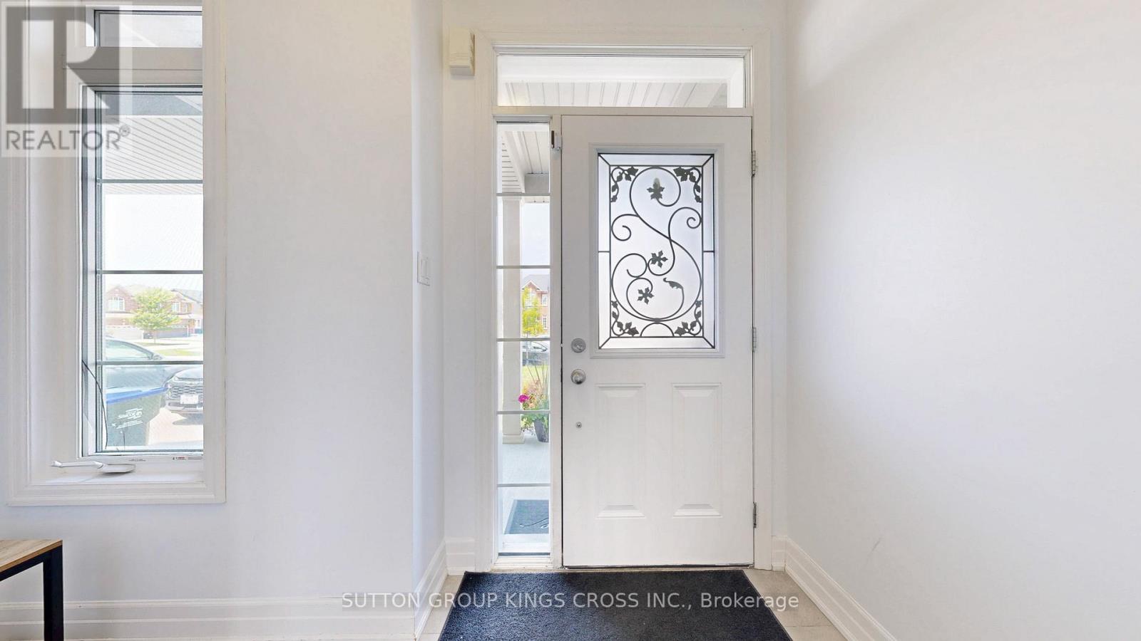119 Wagner Crescent, Essa, Ontario  L0M 1B6 - Photo 3 - N12455530