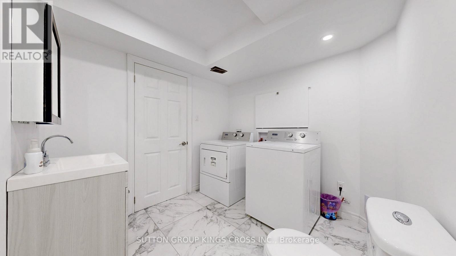 119 Wagner Crescent, Essa, Ontario  L0M 1B6 - Photo 37 - N12455530
