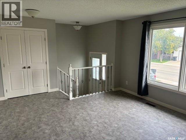 802 Mccormack Road, Saskatoon, Saskatchewan  S7M 5K1 - Photo 2 - SK020483