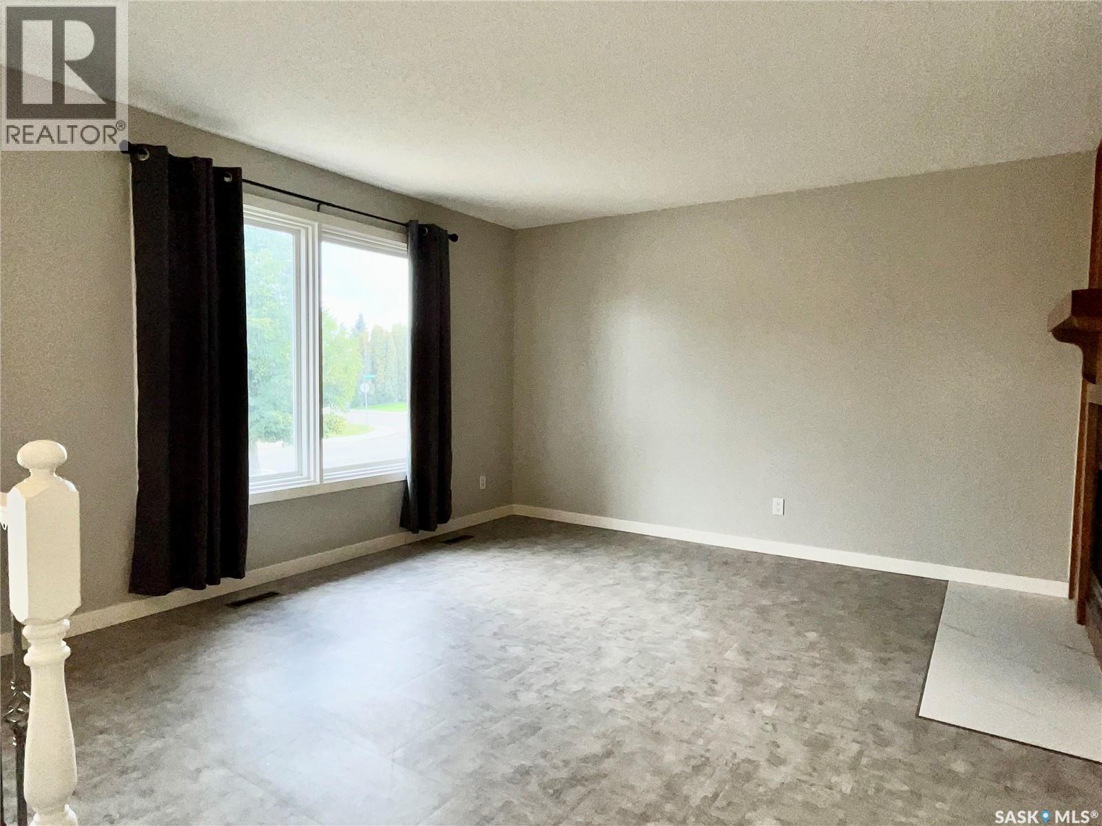 802 Mccormack Road, Saskatoon, Saskatchewan  S7M 5K1 - Photo 4 - SK020483