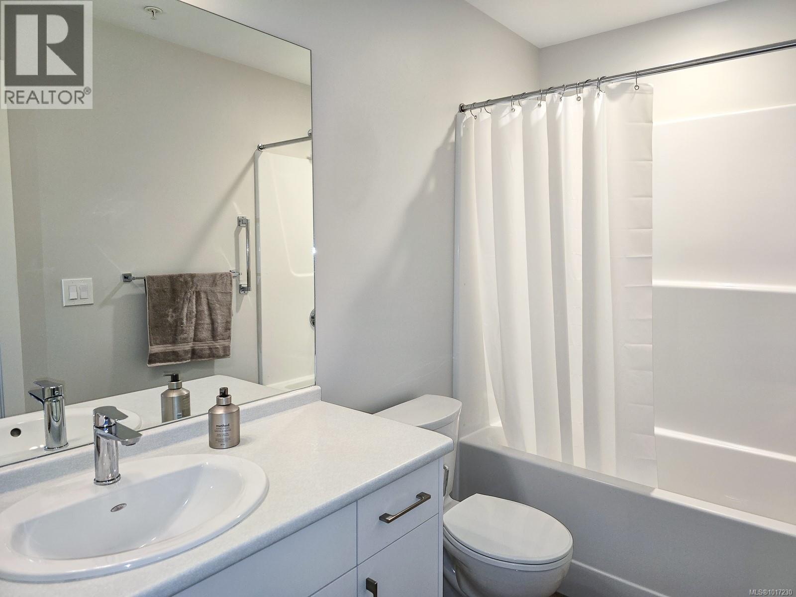 204 6544 Metral Dr, Nanaimo, British Columbia  V9T 2L8 - Photo 13 - 1017230