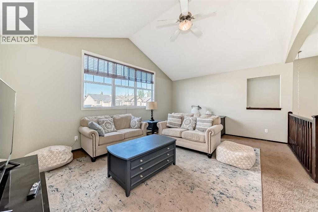 154 New Brighton Lane Se, Calgary, Alberta  T2E 0E2 - Photo 30 - A2259950