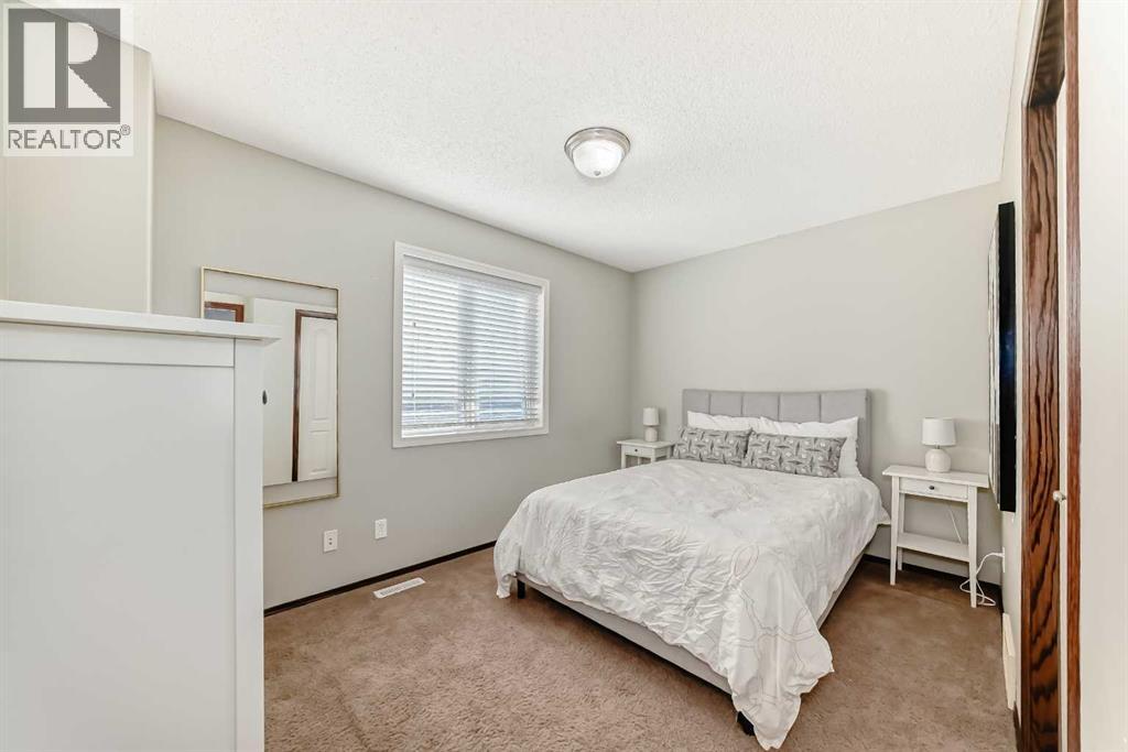 154 New Brighton Lane Se, Calgary, Alberta  T2E 0E2 - Photo 27 - A2259950
