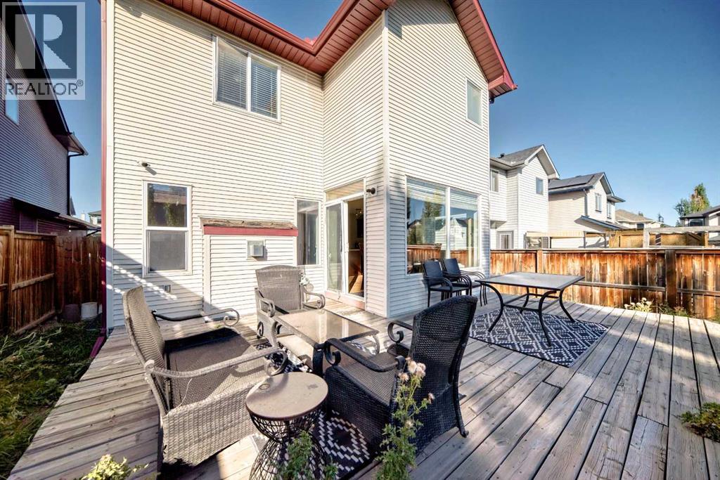 154 New Brighton Lane Se, Calgary, Alberta  T2E 0E2 - Photo 9 - A2259950
