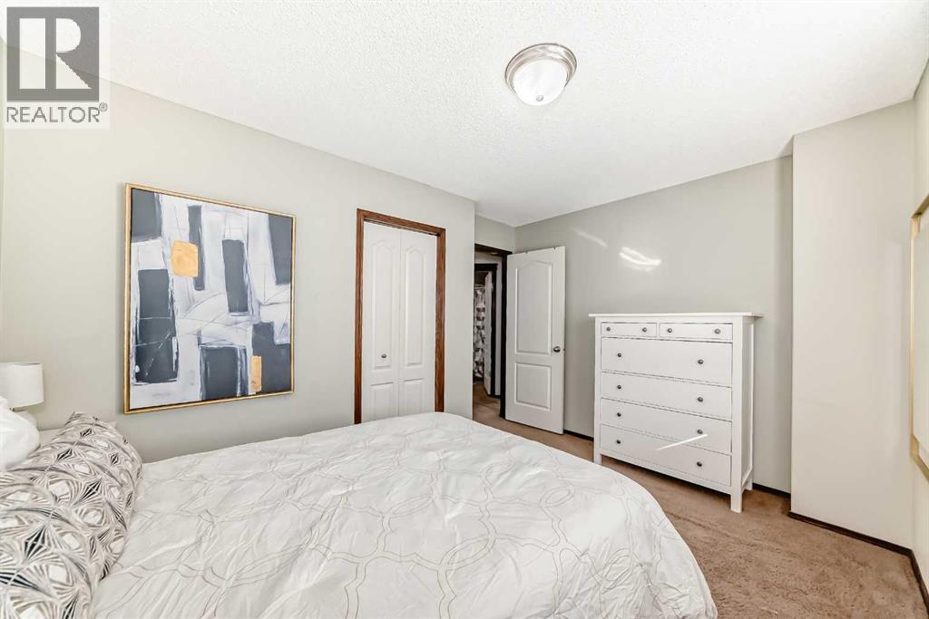 154 New Brighton Lane Se, Calgary, Alberta  T2E 0E2 - Photo 28 - A2259950