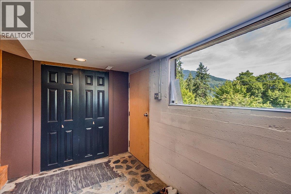 1835 Granite Road, Nelson, British Columbia  V1L 6T8 - Photo 53 - 10361612