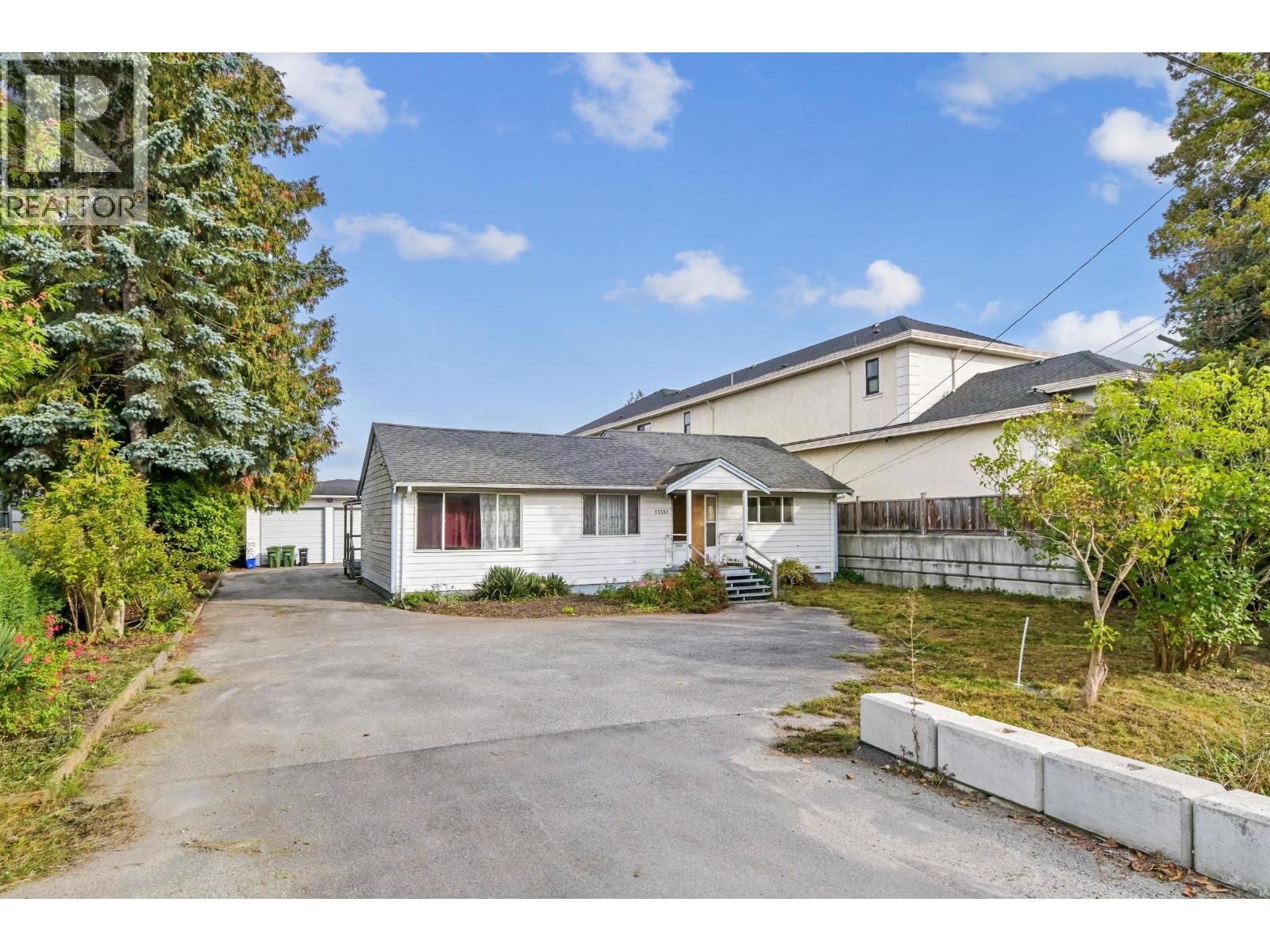 13351 Blundell Road, Richmond, British Columbia  V6W 1B6 - Photo 2 - R3057251