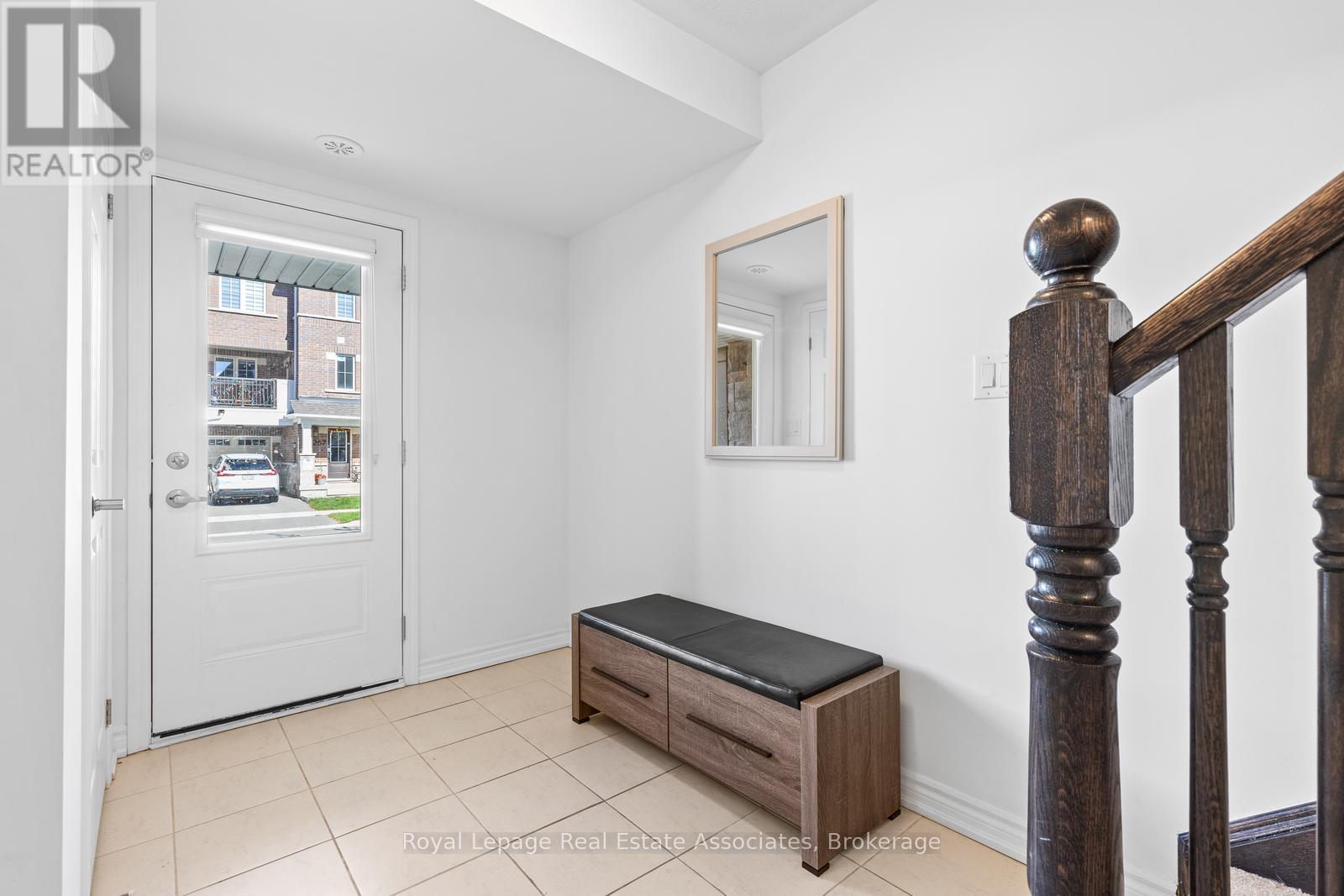 1266 Hop Place, Milton, Ontario  L9E 1S4 - Photo 2 - W12455512
