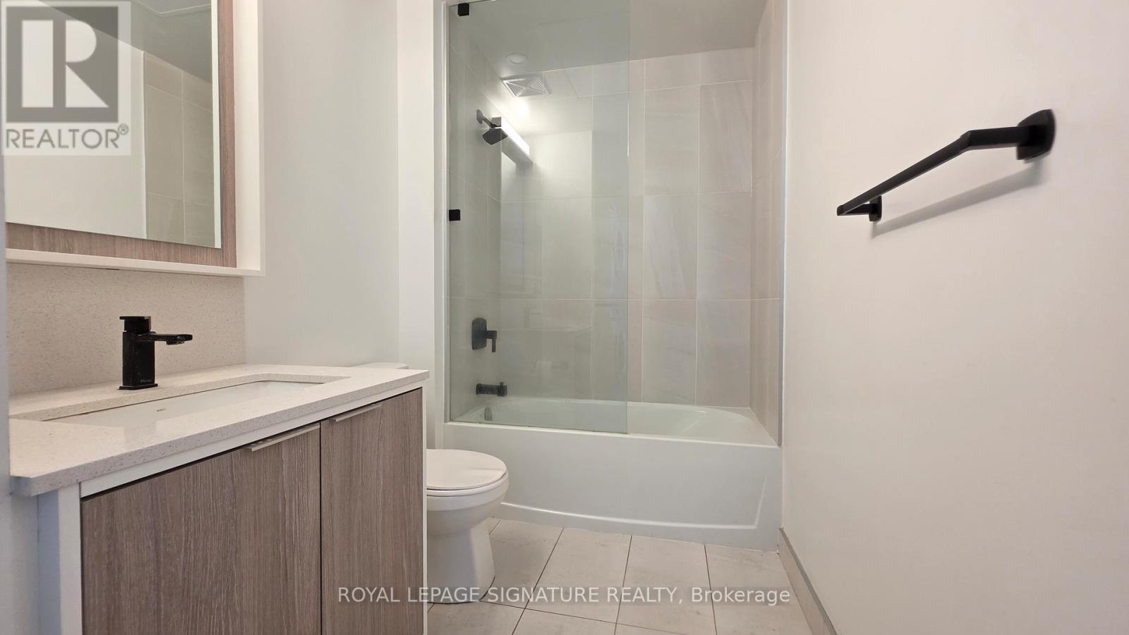 910 - 36 Zorra Street, Toronto, Ontario  M8Z 0G5 - Photo 6 - W12455514