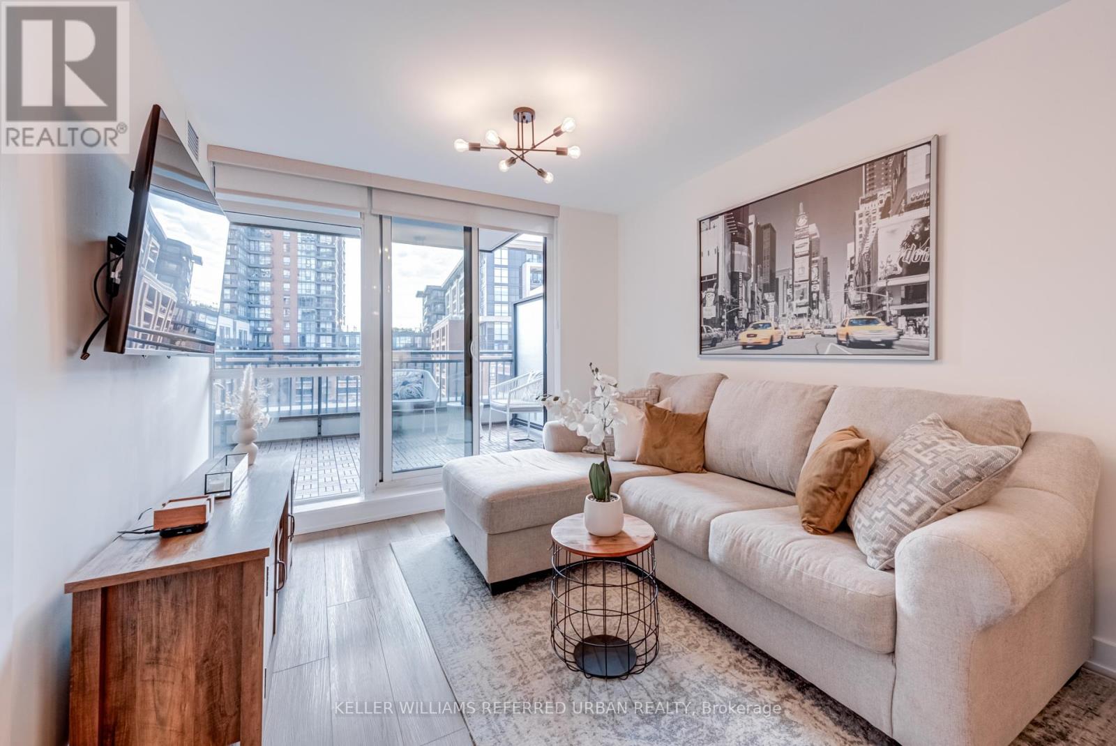 743 - 36 Via Bagnato Street, Toronto, Ontario  M6A 0B7 - Photo 7 - W12455515