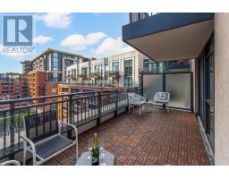 743 - 36 VIA BAGNATO STREET, Toronto, Ontario