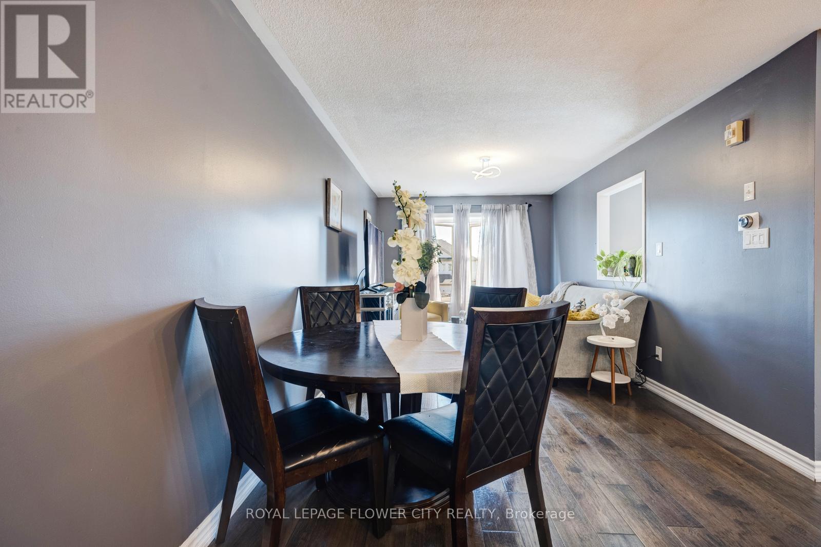 607 Rossellini Drive, Mississauga, Ontario  L5W 1M5 - Photo 14 - W12455521
