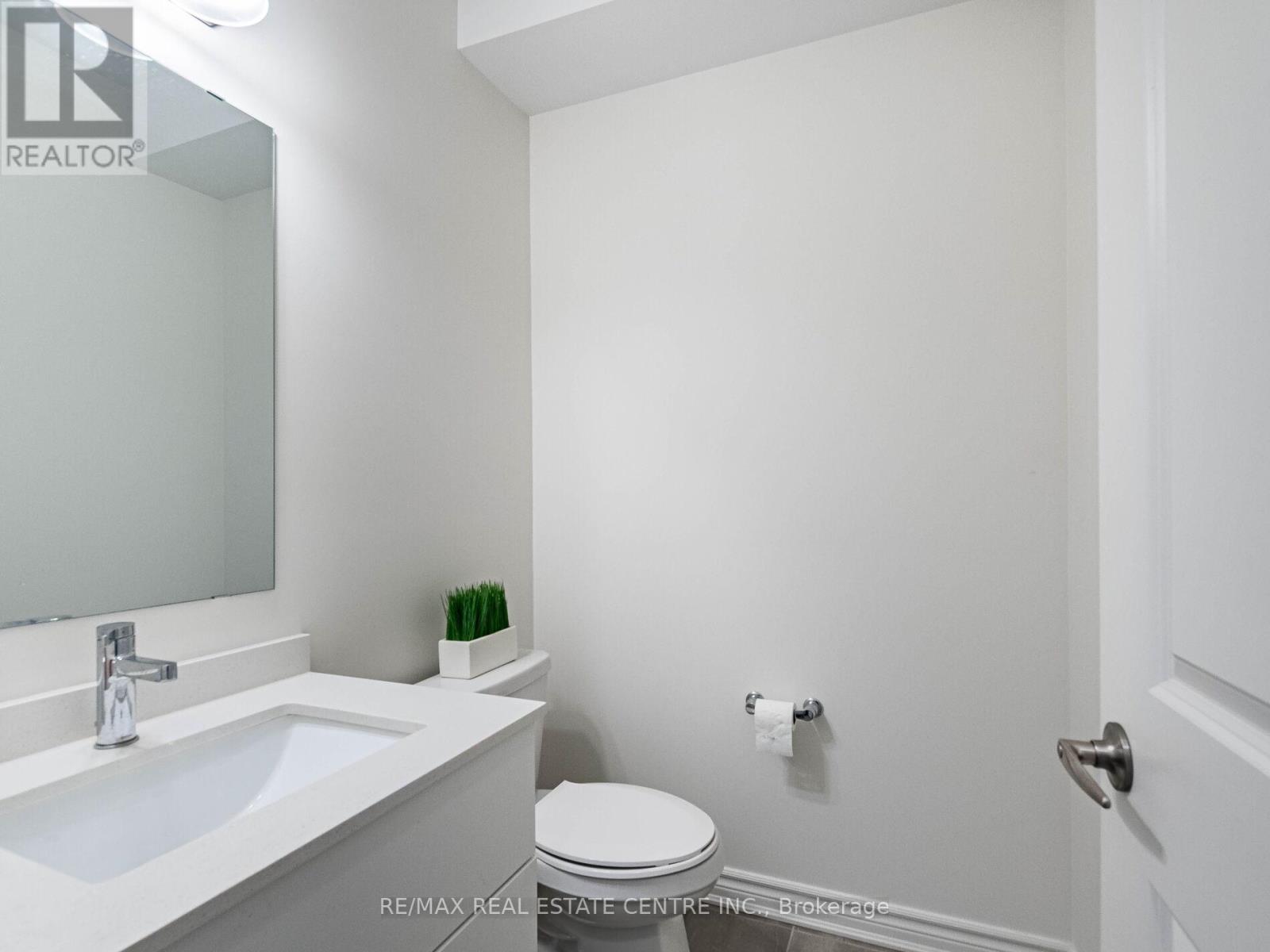 1157 Restivo Lane, Milton, Ontario  L9T 2X5 - Photo 25 - W12455522
