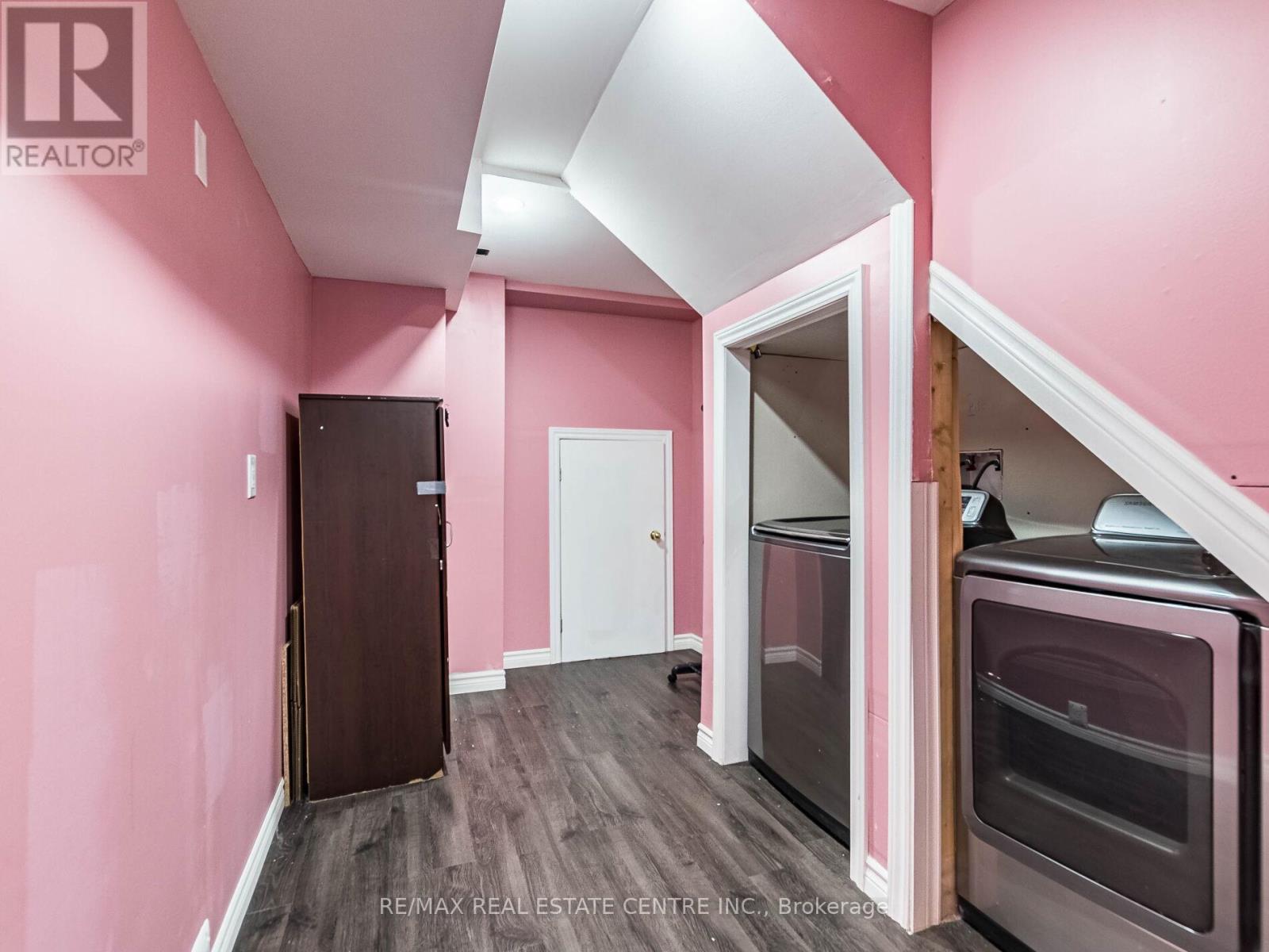 1157 Restivo Lane, Milton, Ontario  L9T 2X5 - Photo 44 - W12455522