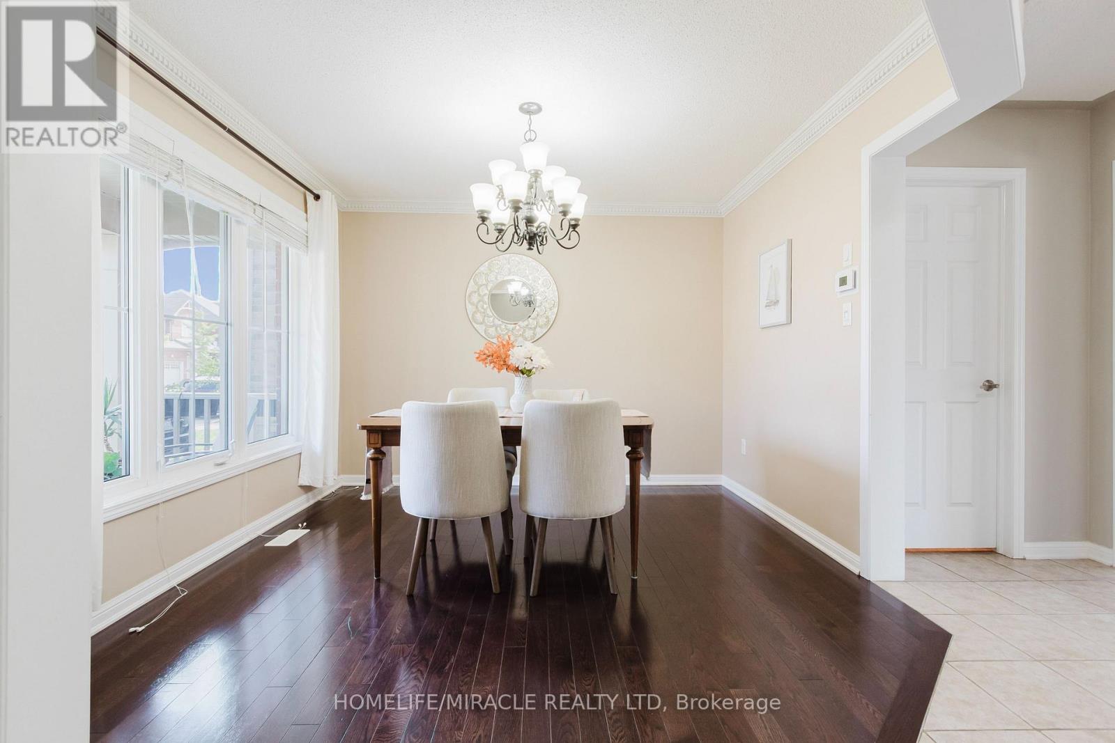 926 Whewell Trail, Milton, Ontario  L9T 8C7 - Photo 18 - W12455524