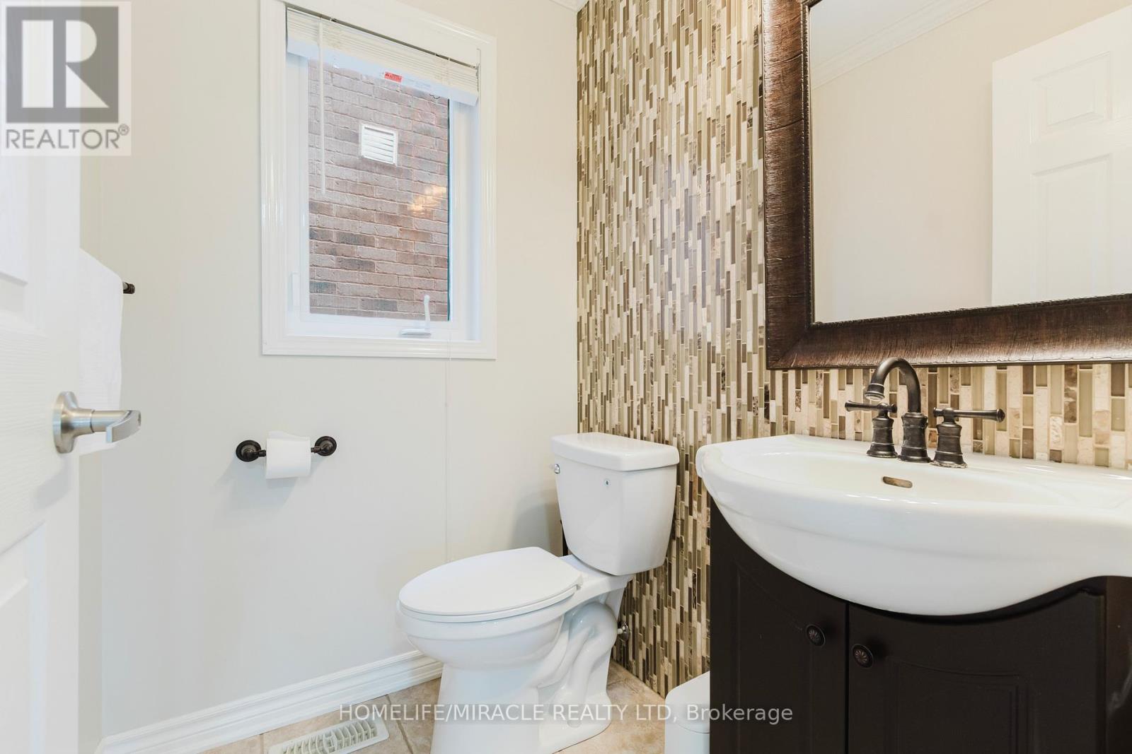 926 Whewell Trail, Milton, Ontario  L9T 8C7 - Photo 34 - W12455524