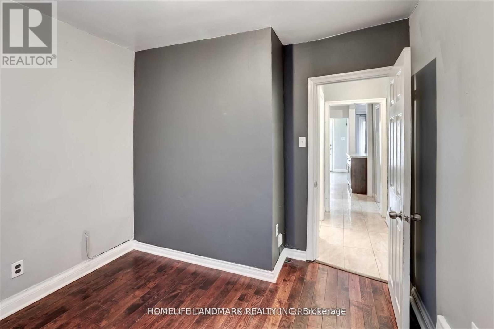 67 Bala Avenue, Toronto, Ontario  M6M 2E2 - Photo 18 - W12455536