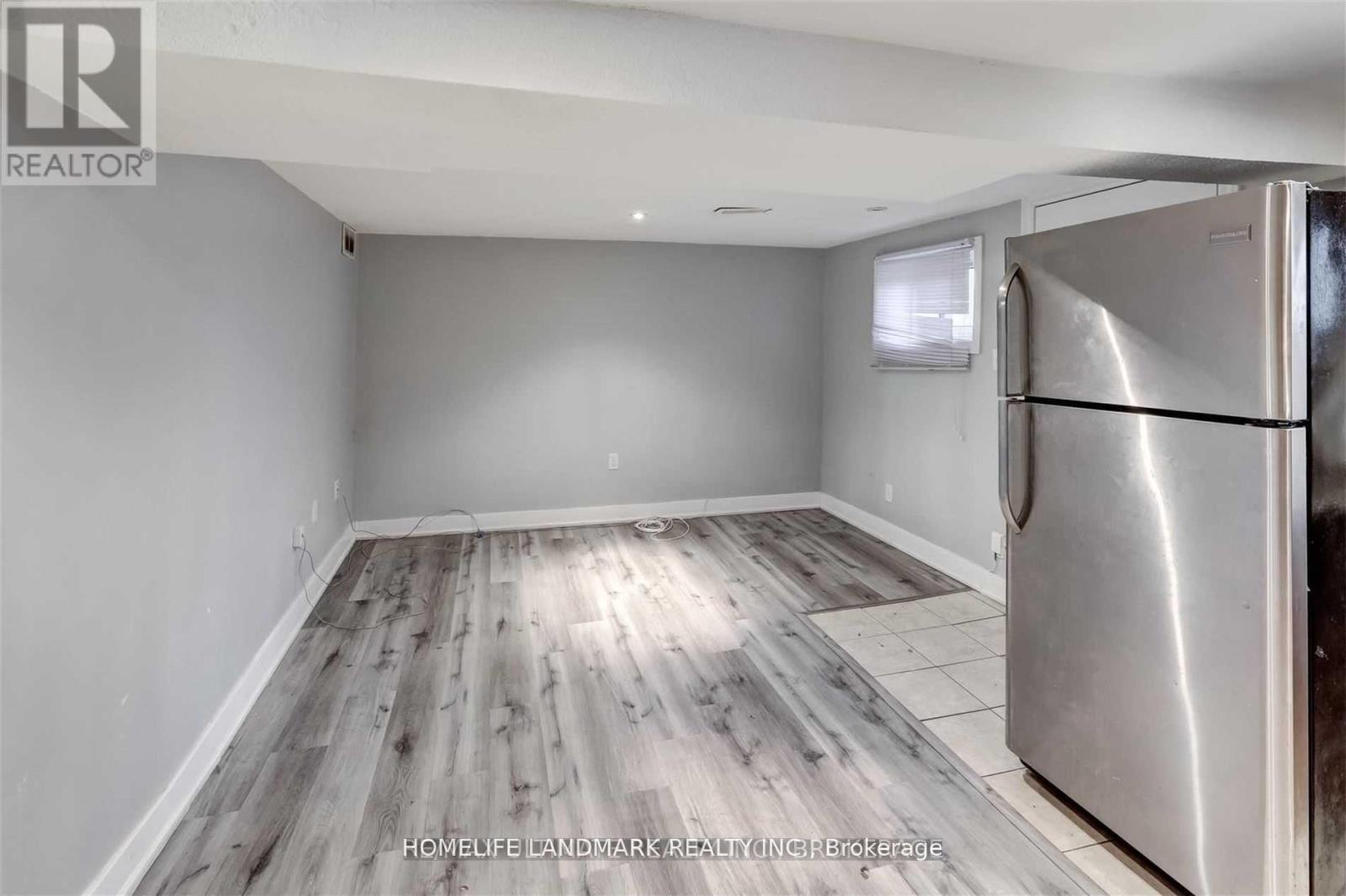 67 Bala Avenue, Toronto, Ontario  M6M 2E2 - Photo 19 - W12455536