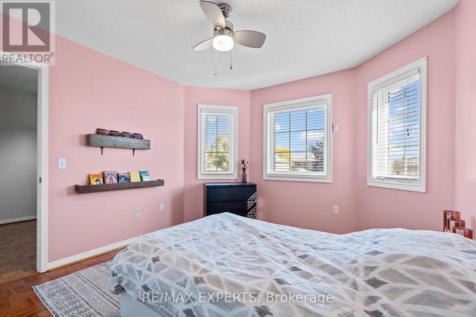8 Strawberry Hill Court, Caledon, Ontario  L7E 1R9 - Photo 37 - W12455538