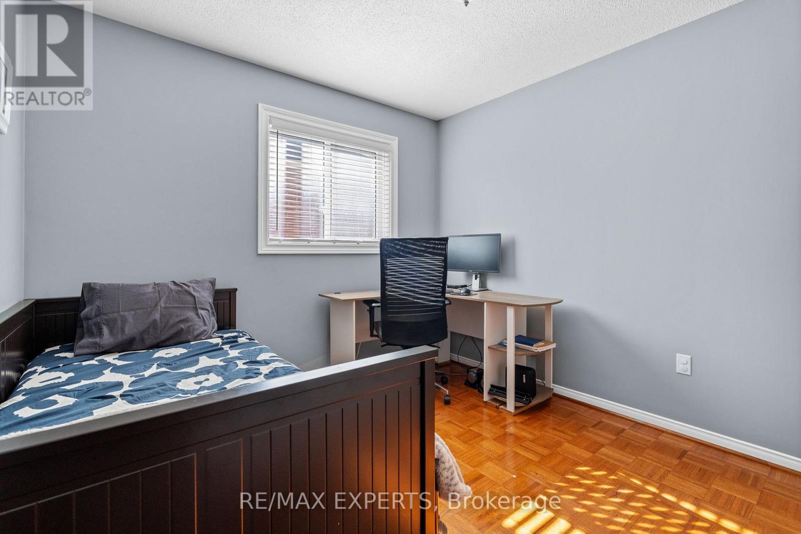 8 Strawberry Hill Court, Caledon, Ontario  L7E 1R9 - Photo 40 - W12455538
