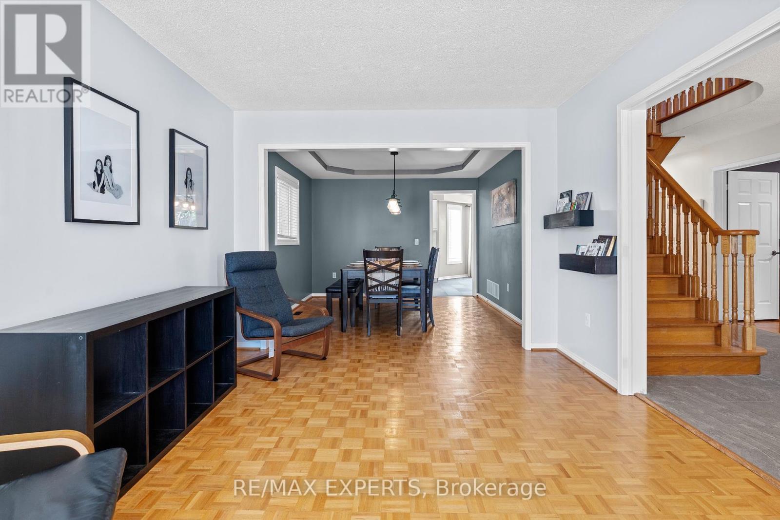 8 Strawberry Hill Court, Caledon, Ontario  L7E 1R9 - Photo 9 - W12455538