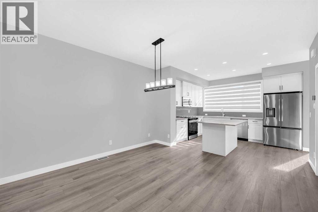 109 Savanna Place Ne, Calgary, Alberta  T3J 5P9 - Photo 13 - A2263590