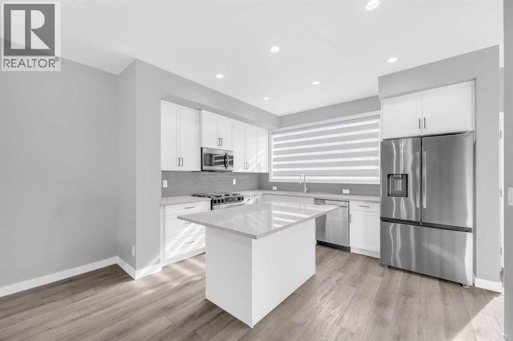 109 Savanna Place Ne, Calgary, Alberta  T3J 5P9 - Photo 14 - A2263590