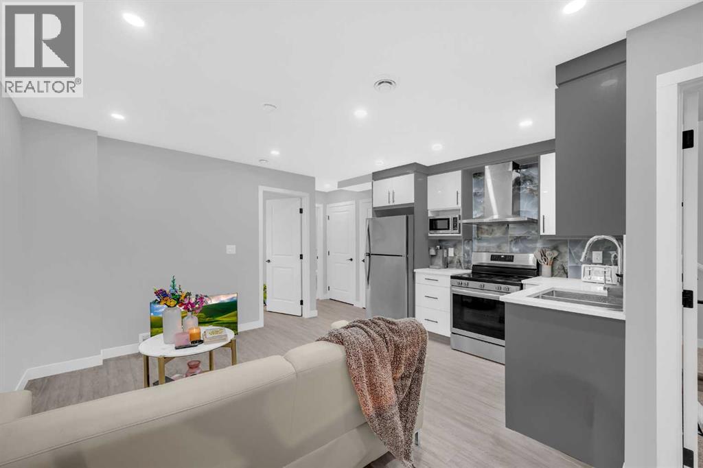 109 Savanna Place Ne, Calgary, Alberta  T3J 5P9 - Photo 36 - A2263590